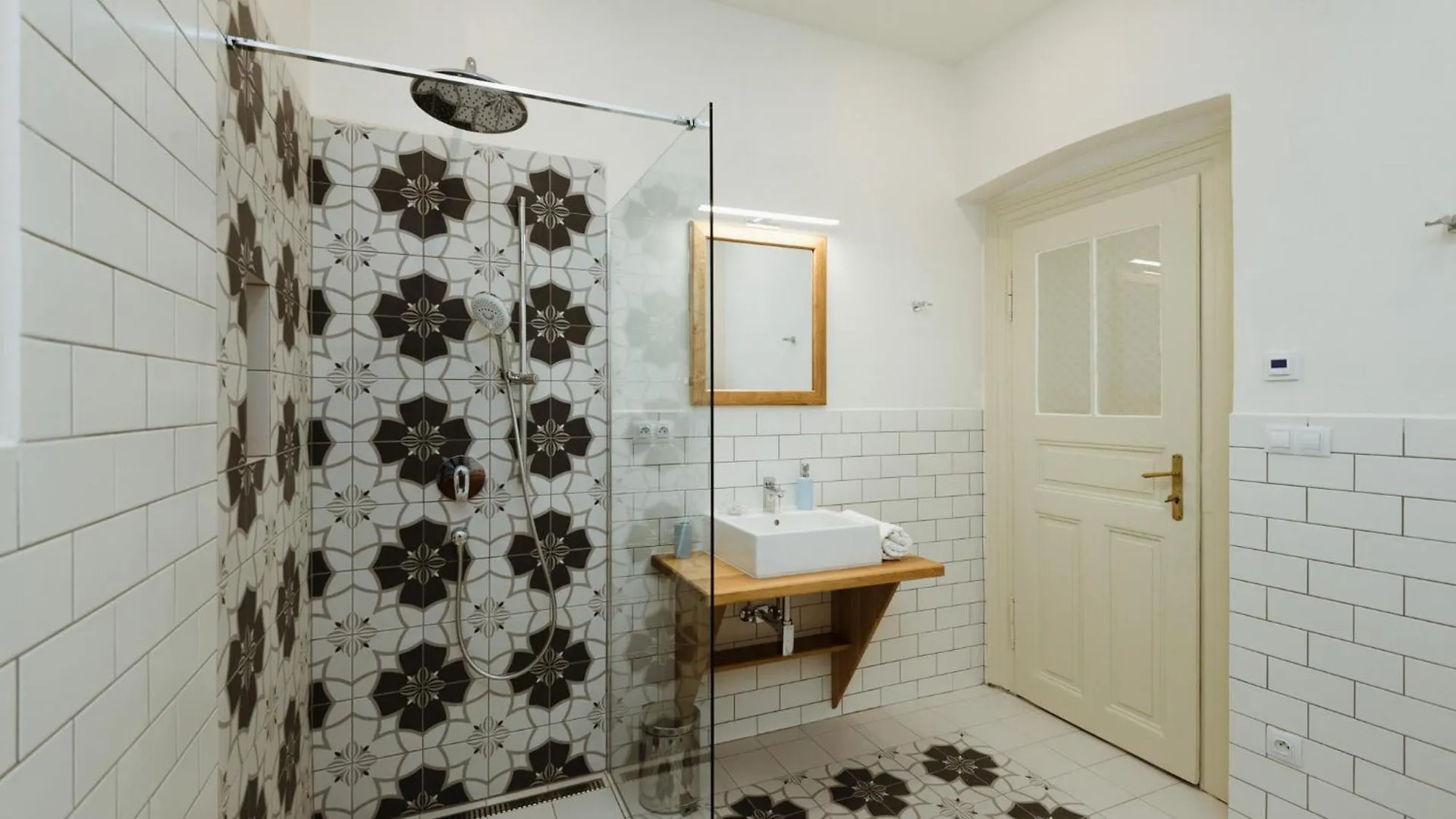 Dream Blue In City Centrewenceslas Sq In Walk Praag Appartement